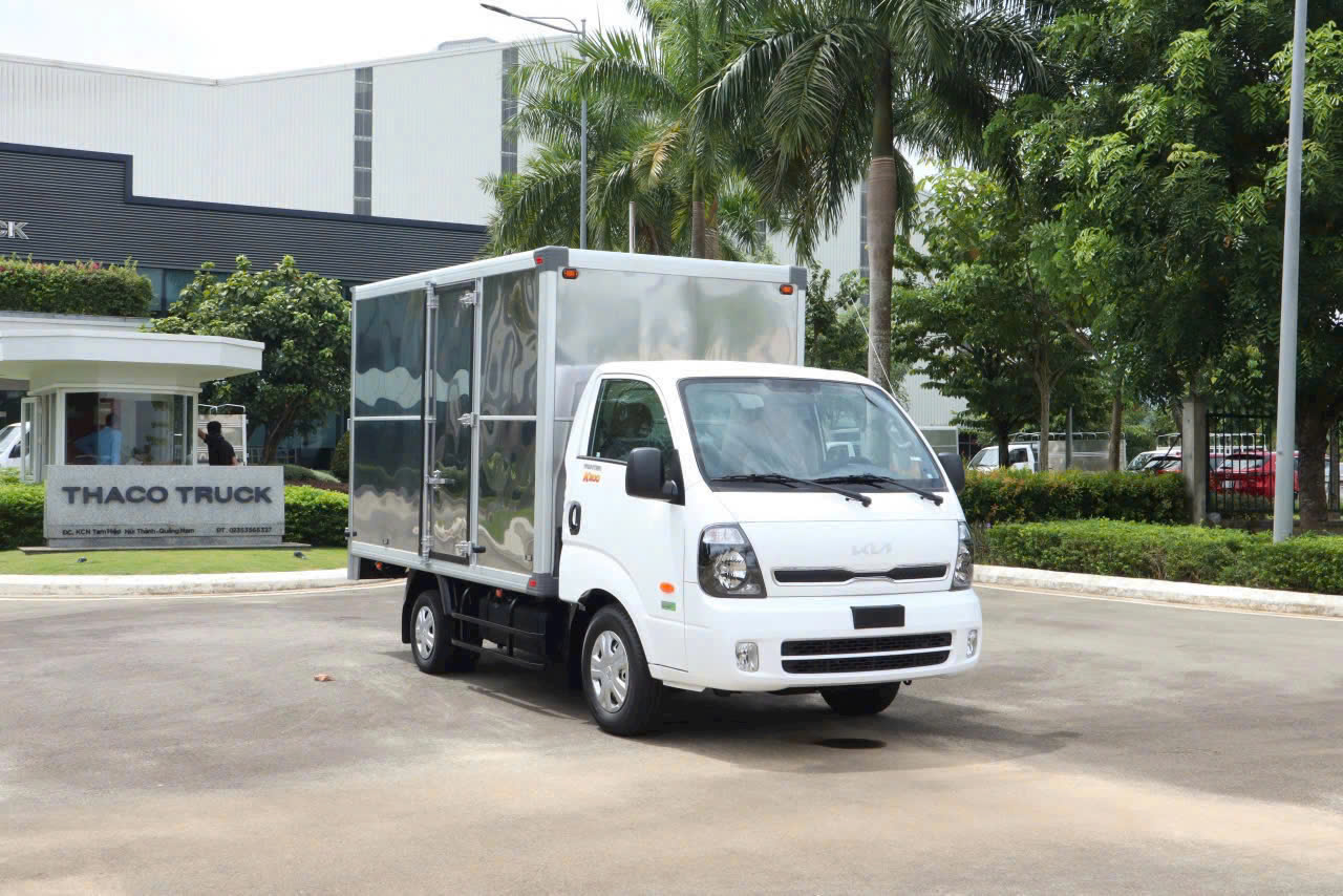 MẶT TRƯỚC XE